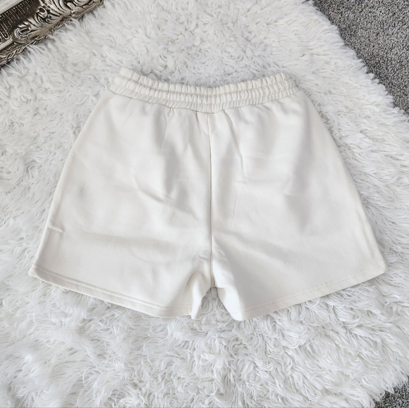 PINK SODA SPORT BATON FLEECE SHORTS. Size Small. New.Standard fit is relaxedH - Picture 5 of 10